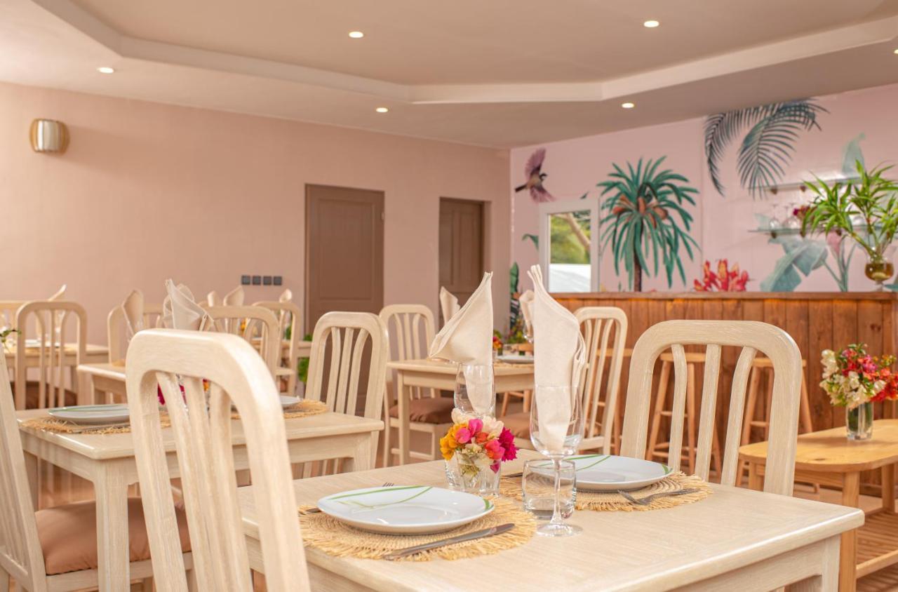 Ferienwohnung Somptua Garden Ivato  Exterior foto
